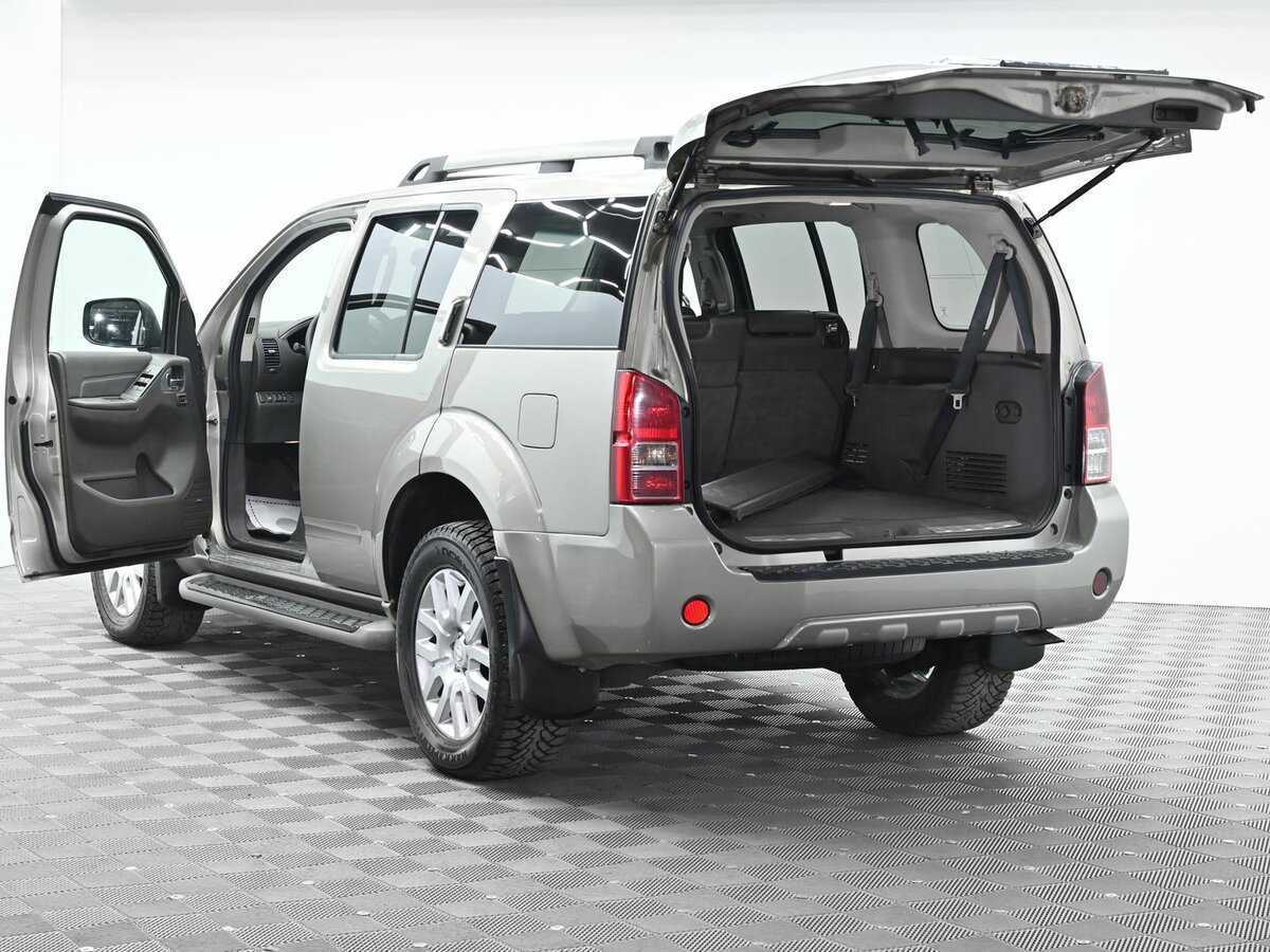 Nissan Pathfinder, 2010 - 196 000 км. | Фото №4