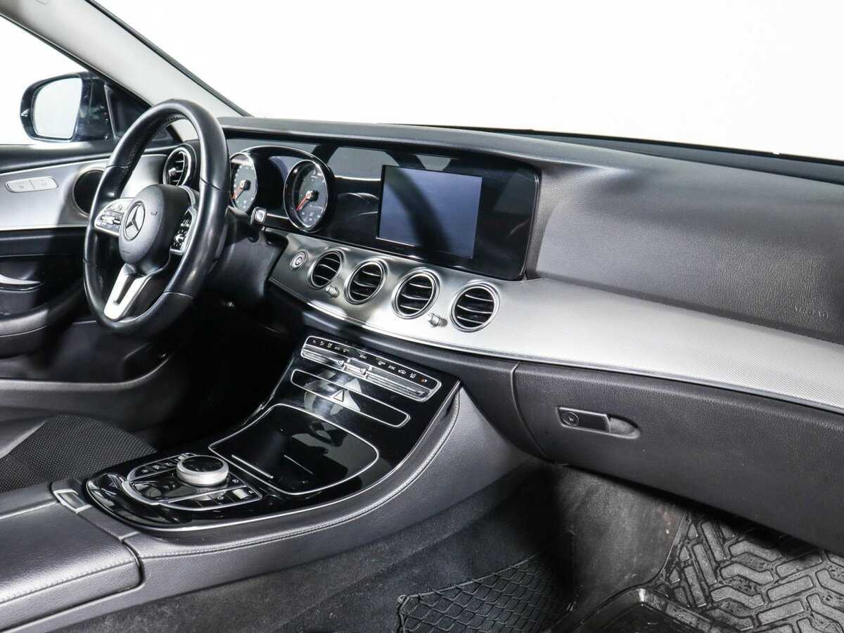 Mercedes-Benz E-Класс 200 d, 2020 - 84 248 км. | Фото №4
