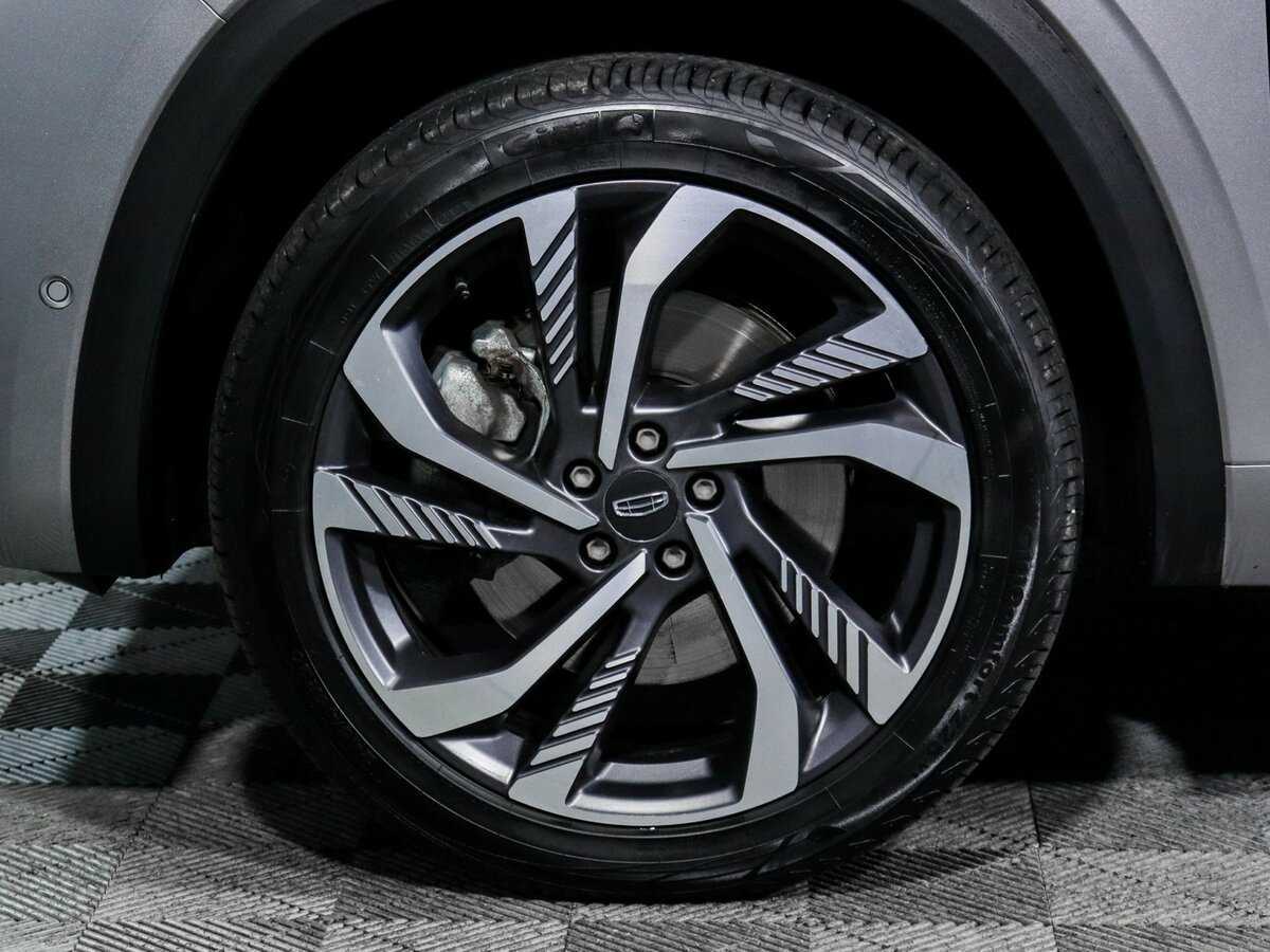 Geely Monjaro, 2023 Фото №12