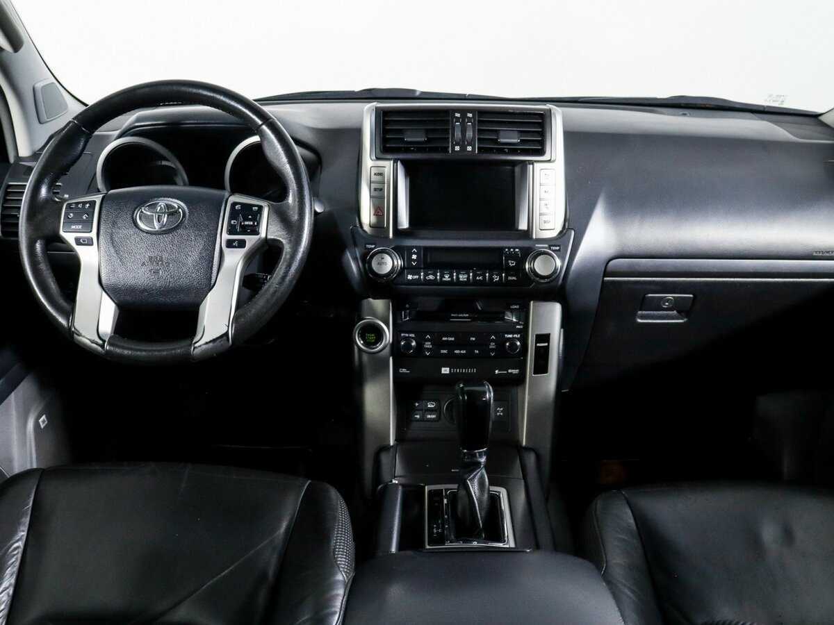 Toyota Land Cruiser Prado, 2010 Фото №9