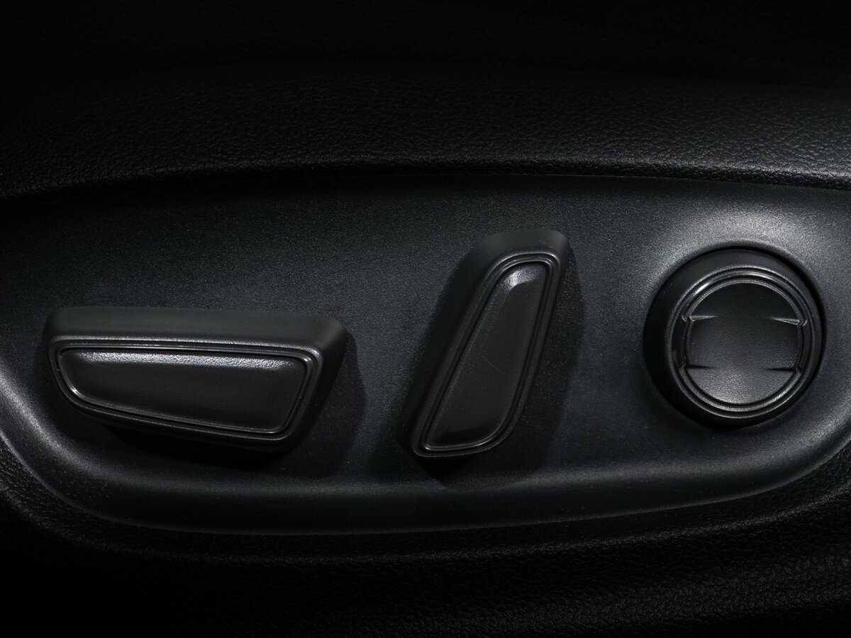 Toyota Camry, 2021 Фото №14