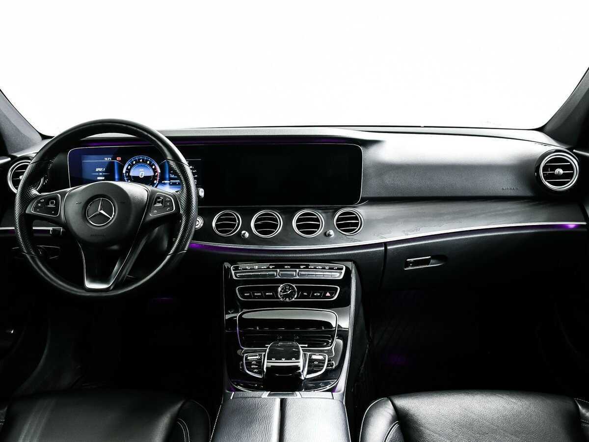 Mercedes-Benz E-Класс 200, 2017 Фото №11