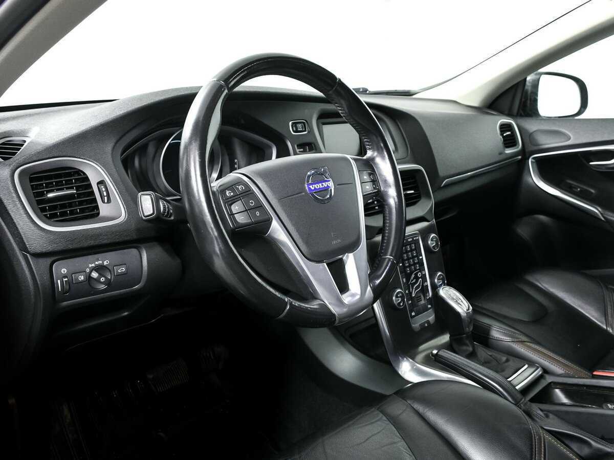 Volvo V40 Cross Country, 2013 Фото №13