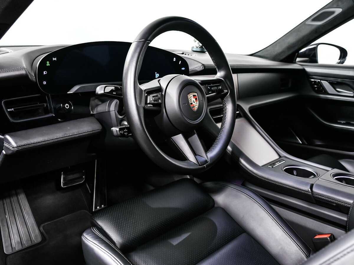 Porsche Taycan Turbo, 2020 Фото №13