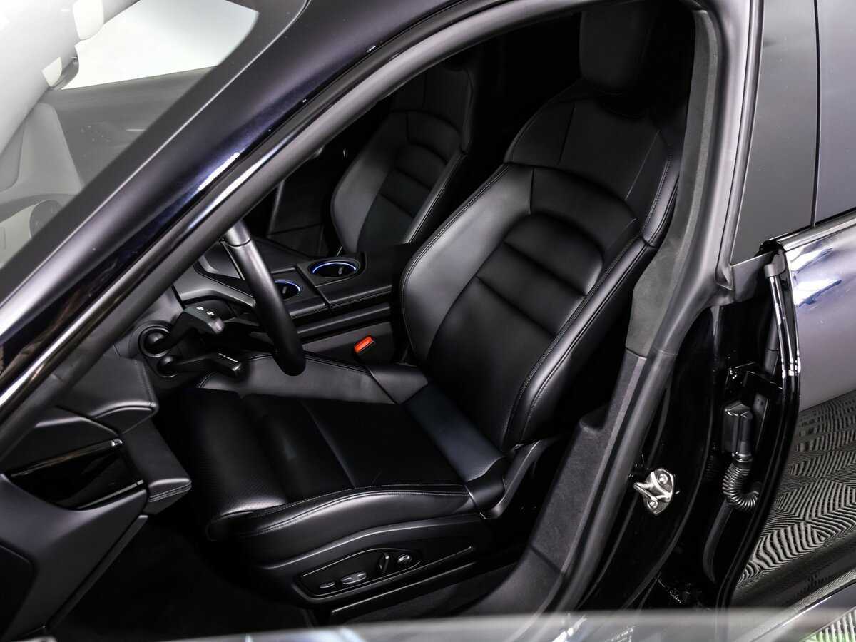 Porsche Taycan Turbo, 2020 Фото №15