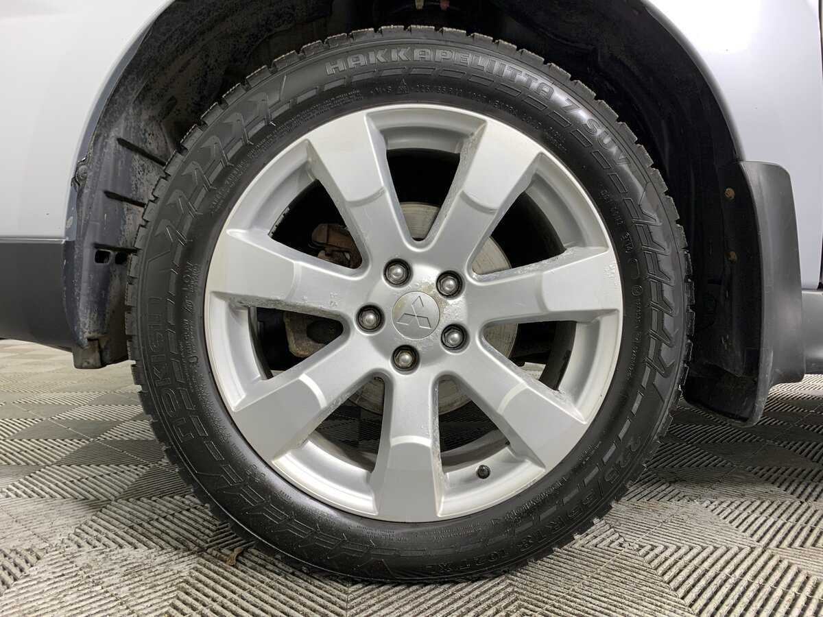 Mitsubishi Outlander, 2012 Фото №9