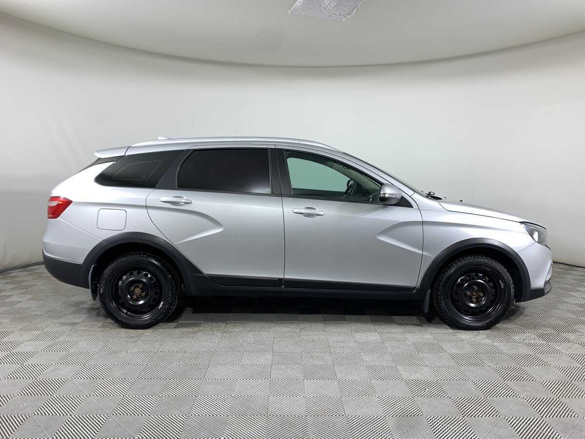 Lada (ВАЗ) Vesta SW Cross, 2017 - 208 000 км. | Фото №4