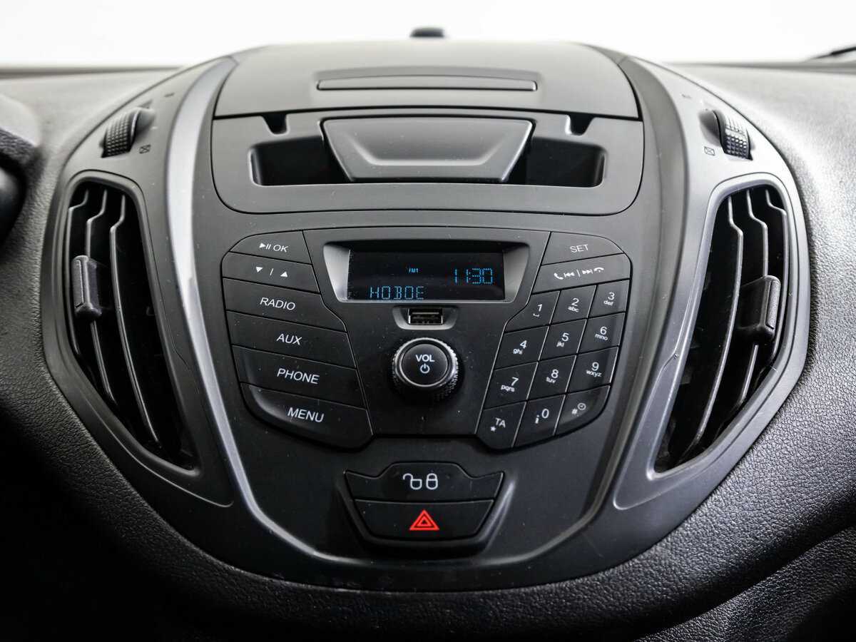 Ford Tourneo Courier, 2017 Фото №10