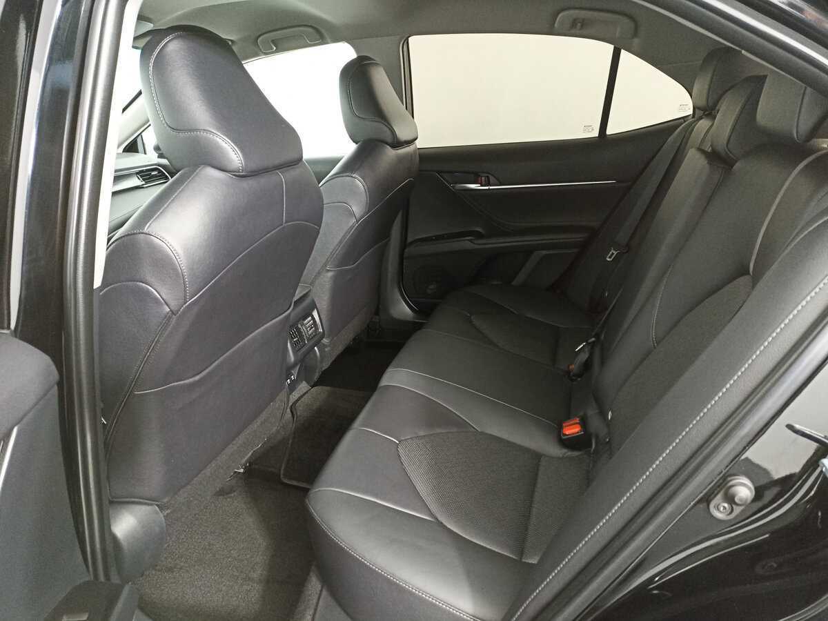 Toyota Camry, 2021 Фото №12