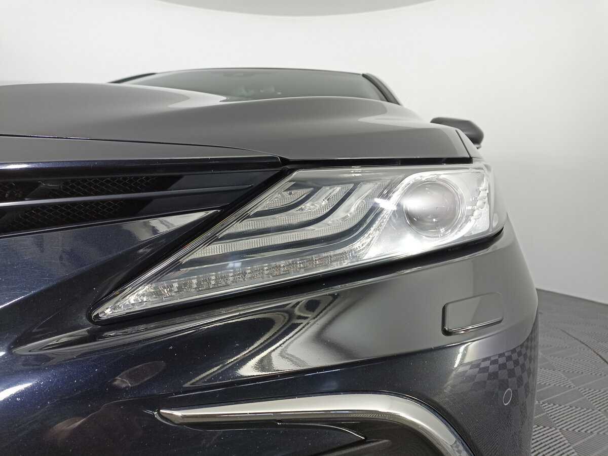 Toyota Camry, 2021 Фото №17