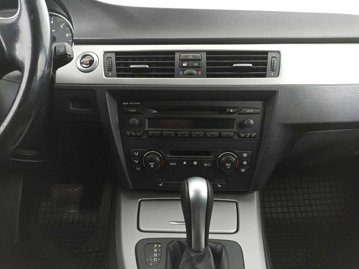 BMW 3 серии 325i, 2006 Фото №15