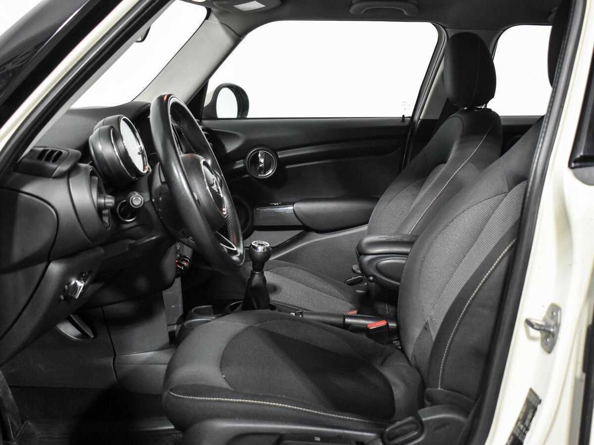 Mini Hatch Cooper, 2015 Фото №11