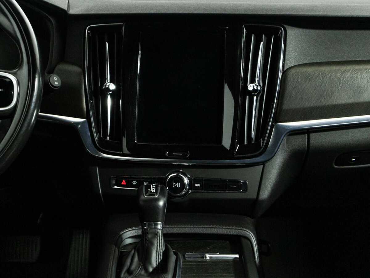 Volvo V90 Cross Country, 2019 Фото №14