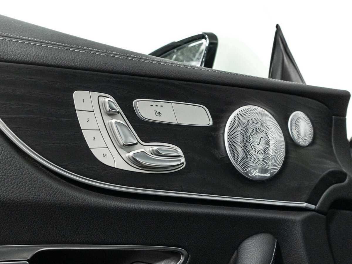 Mercedes-Benz E-Класс 200, 2019 Фото №20