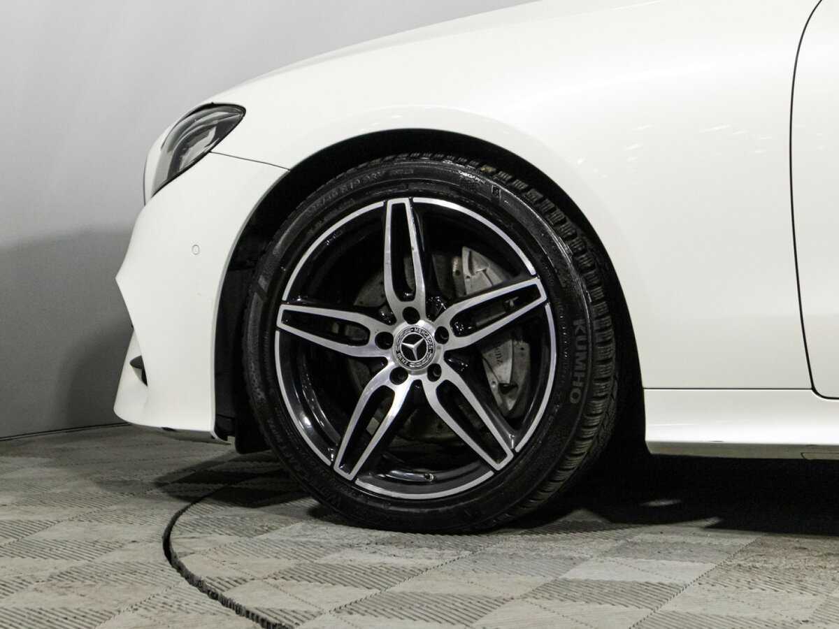 Mercedes-Benz E-Класс 200, 2019 Фото №29
