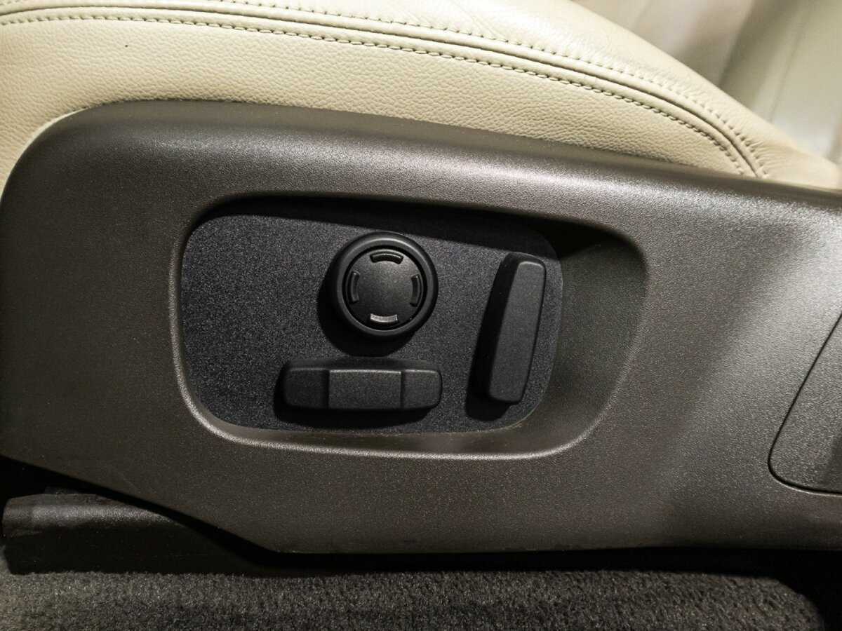 Land Rover Range Rover Sport, 2018 Фото №17