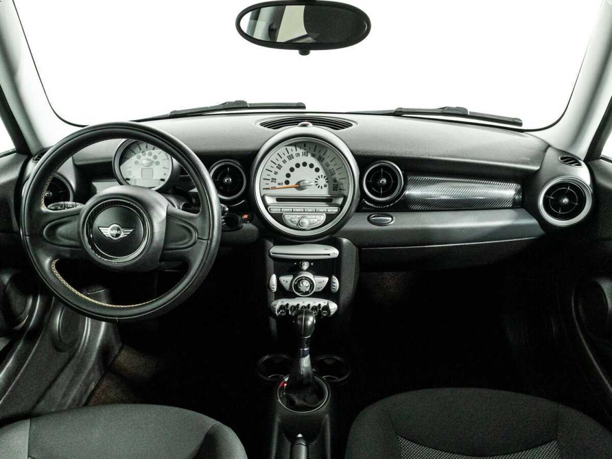 Mini Hatch One, 2010 Фото №13