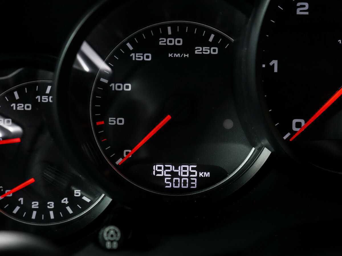 Porsche Cayenne Diesel, 2014 Фото №11