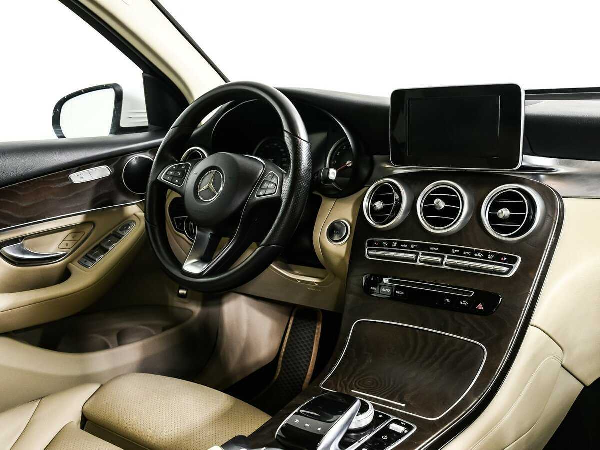 Mercedes-Benz GLC 300, 2018 Фото №9