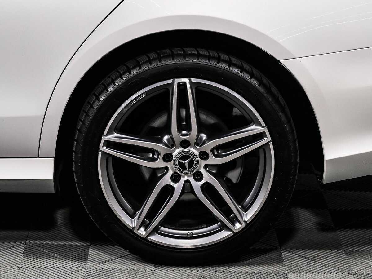 Mercedes-Benz E-Класс 220 d, 2019 Фото №15