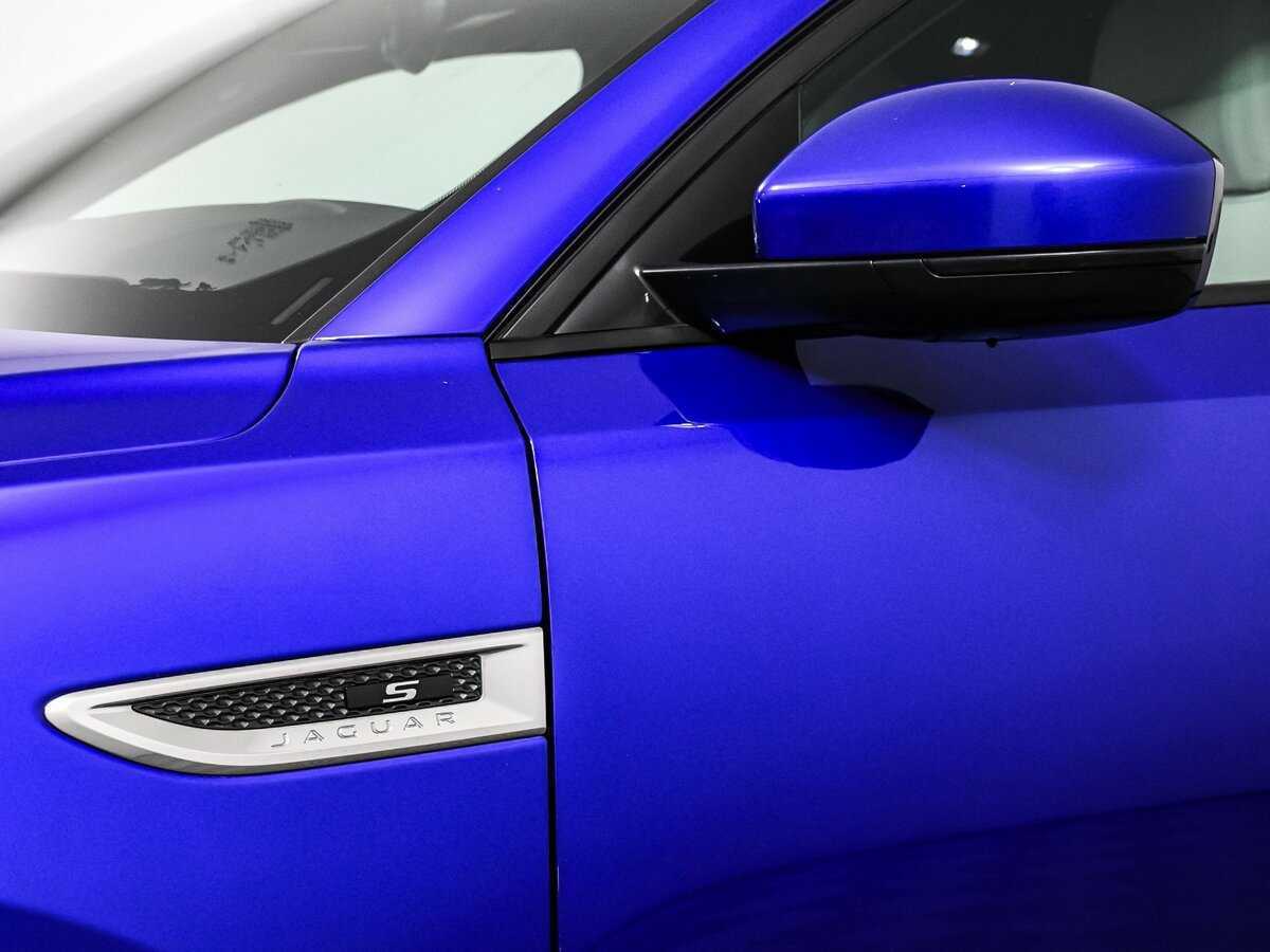 Jaguar E-Pace, 2018 Фото №17