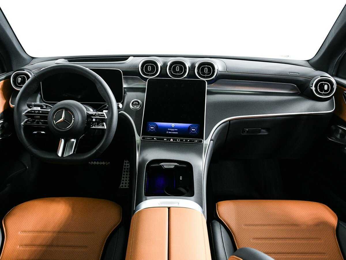 Mercedes-Benz GLC Coupe 200, 2024 Фото №11