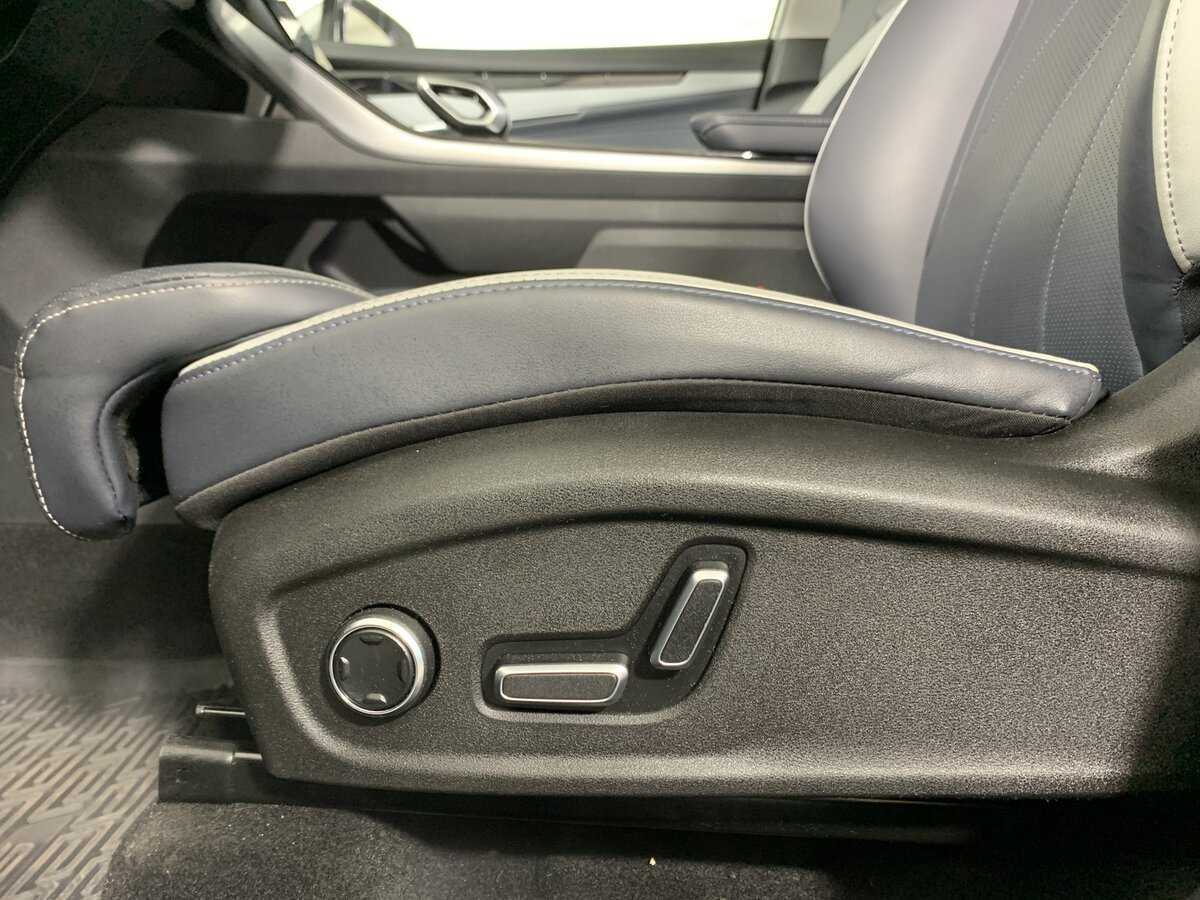 Geely Atlas, 2023 Фото №17