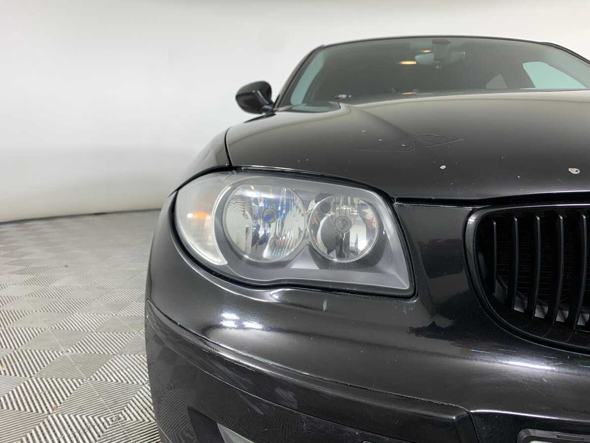 BMW 1 серии 116i, 2011 Фото №10