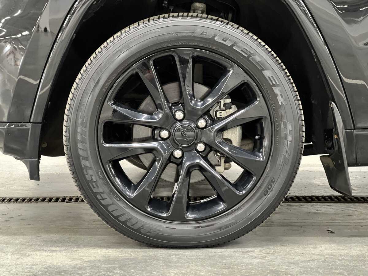 Jeep Grand Cherokee, 2019 Фото №18