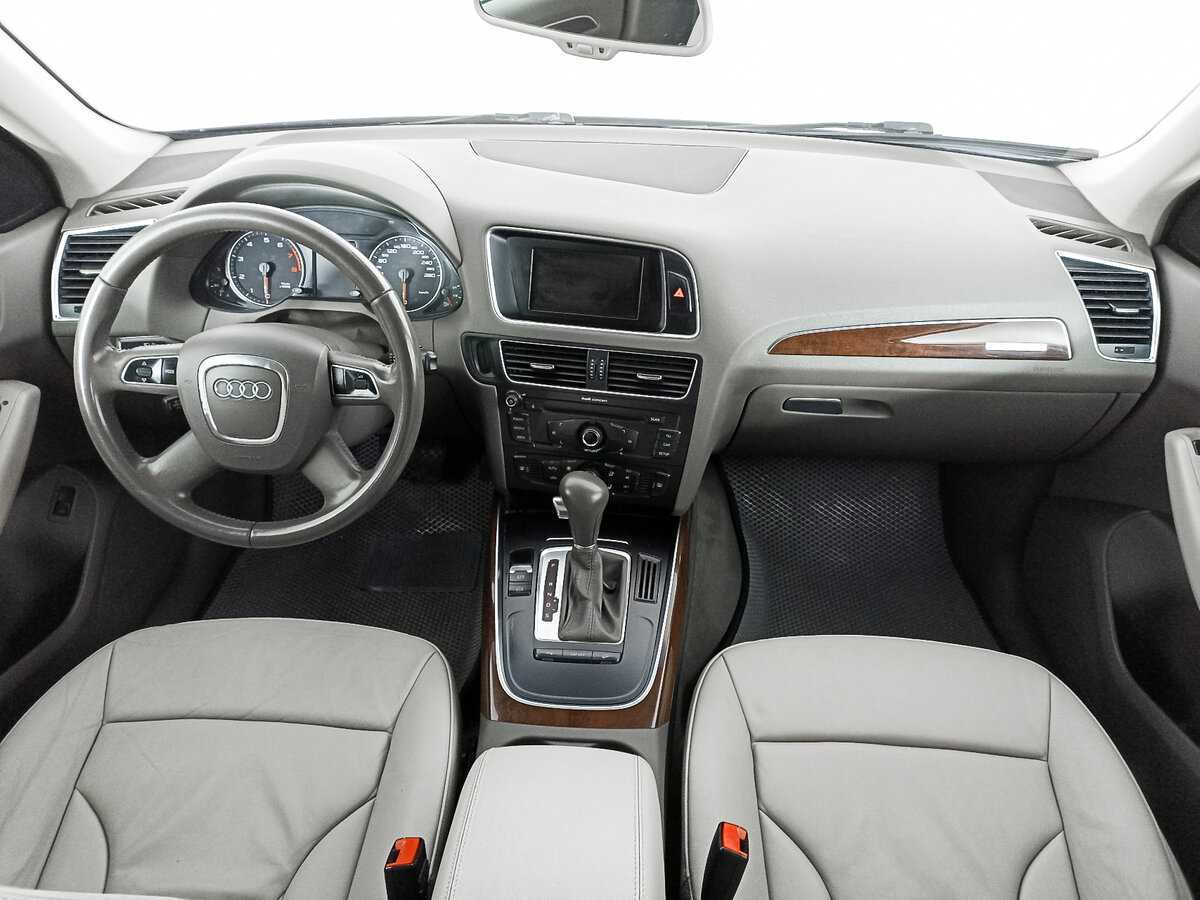 Audi Q5, 2010 Фото №14