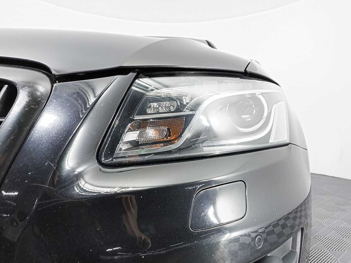 Audi Q5, 2010 Фото №17