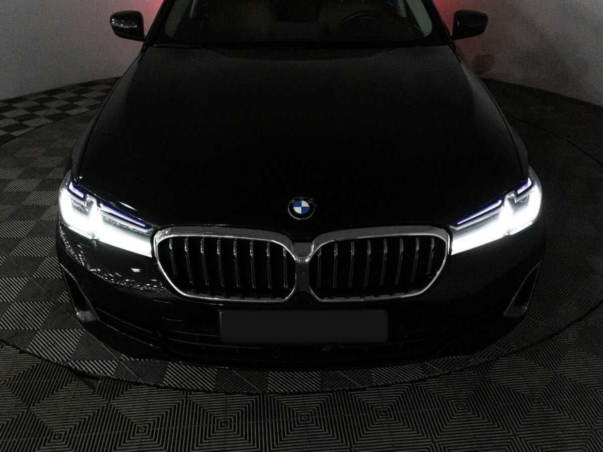 BMW 5 серии 540d xDrive, 2020 Фото №33