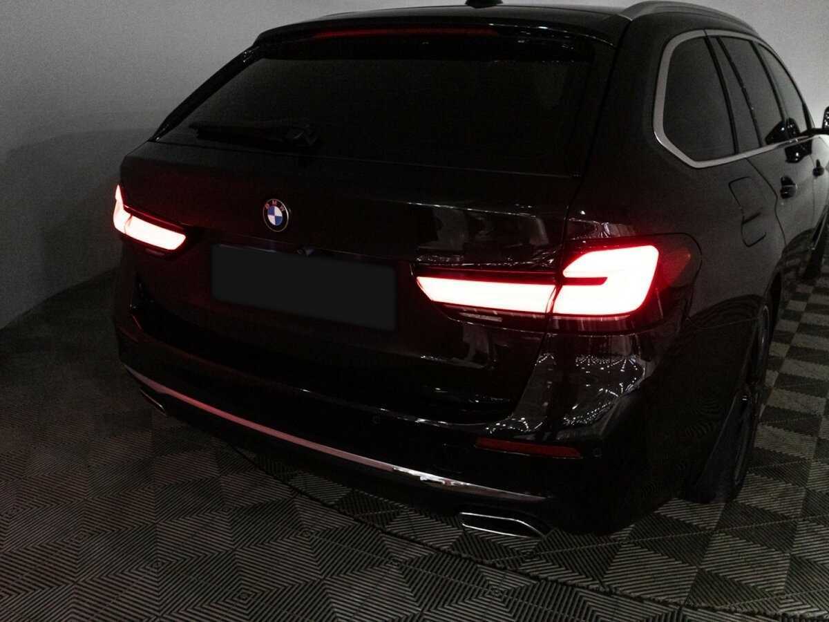 BMW 5 серии 540d xDrive, 2020 Фото №34