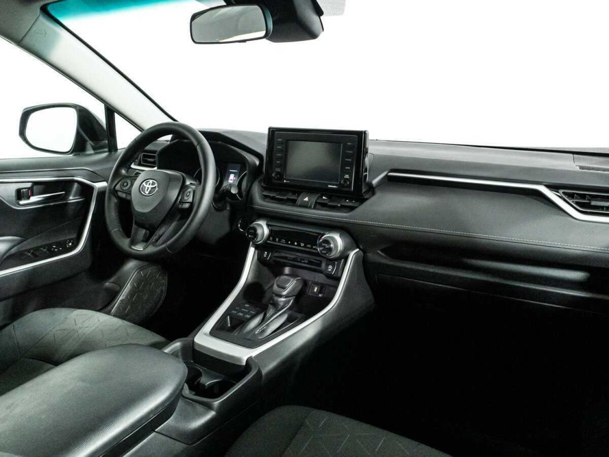 Toyota RAV4, 2021 Фото №9