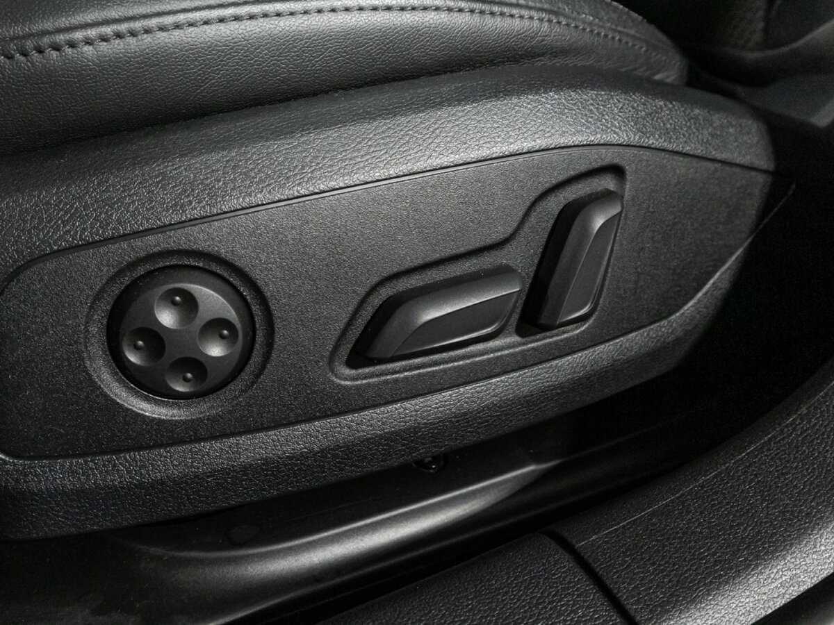 Audi A4 45 TFSI, 2020 Фото №17