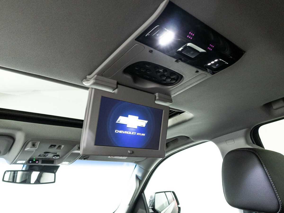 Chevrolet Tahoe, 2019 Фото №17