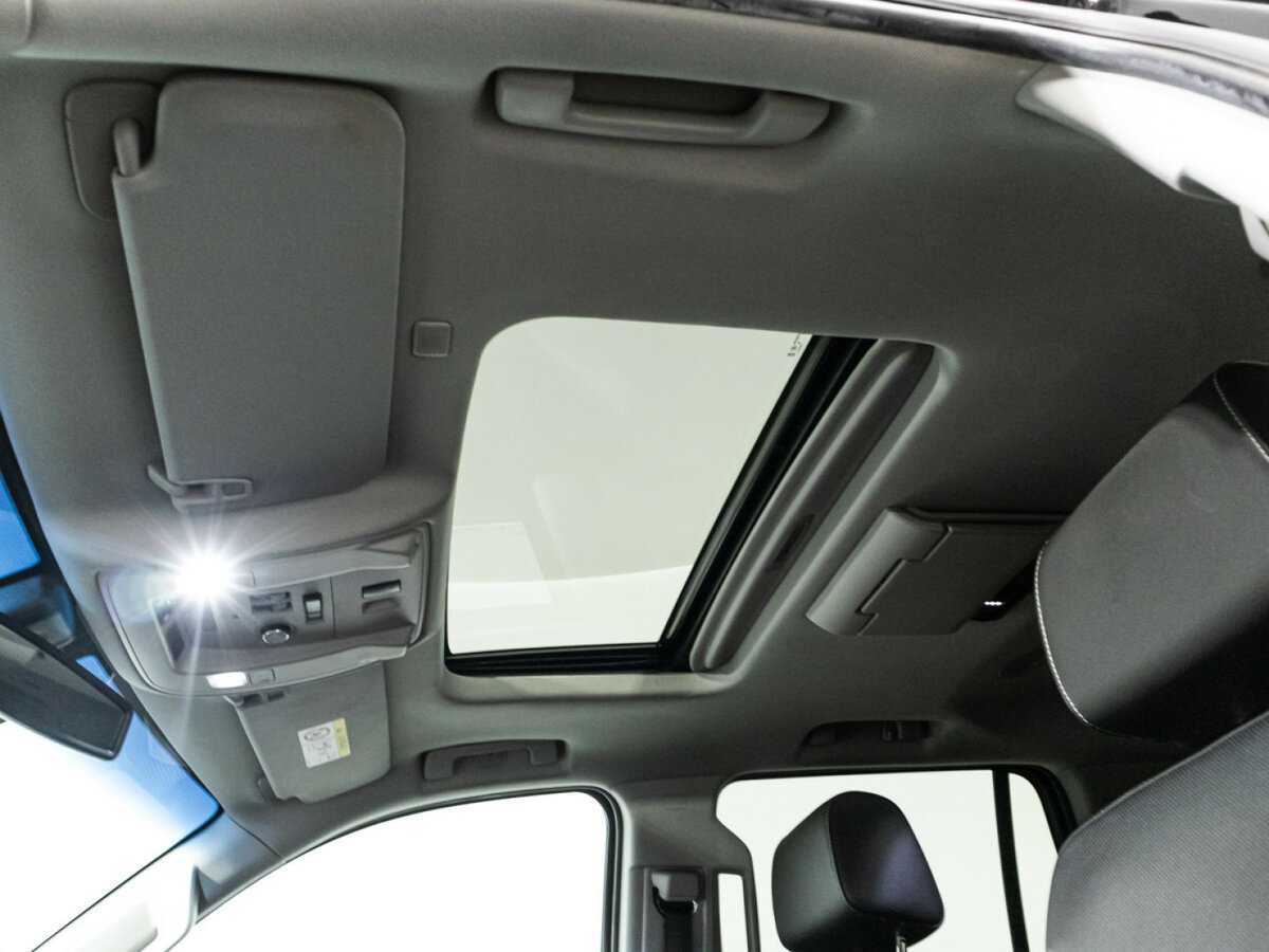 Chevrolet Tahoe, 2019 Фото №23