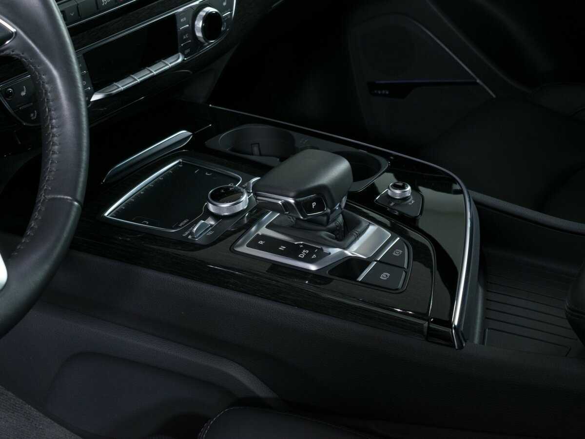 Audi Q7, 2019 Фото №18