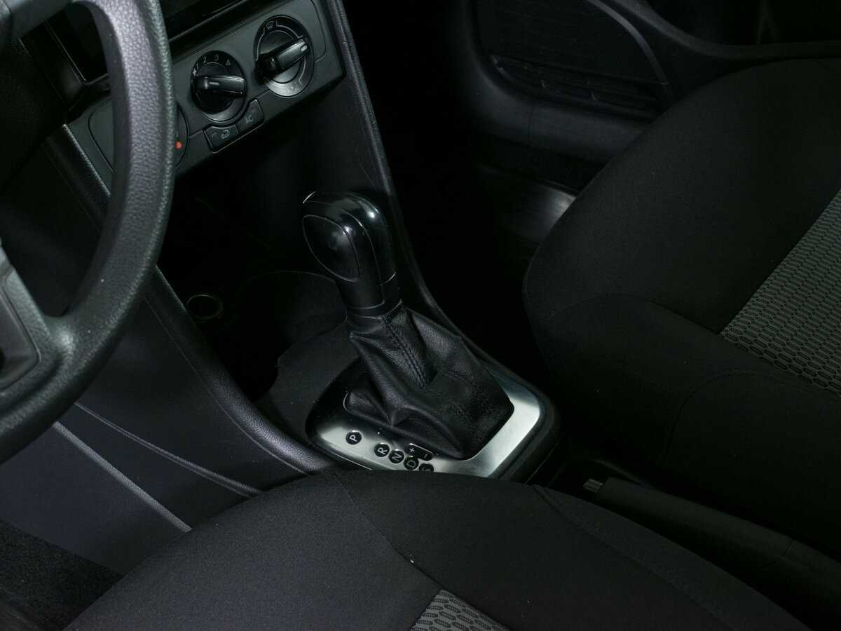 Volkswagen Polo, 2011 Фото №12