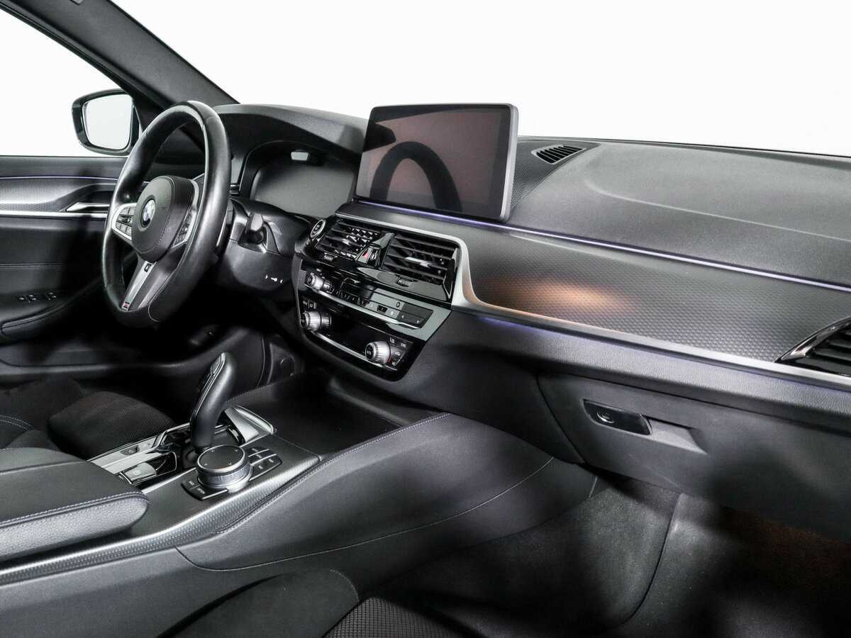 BMW 5 серии 520d xDrive, 2021 Фото №9