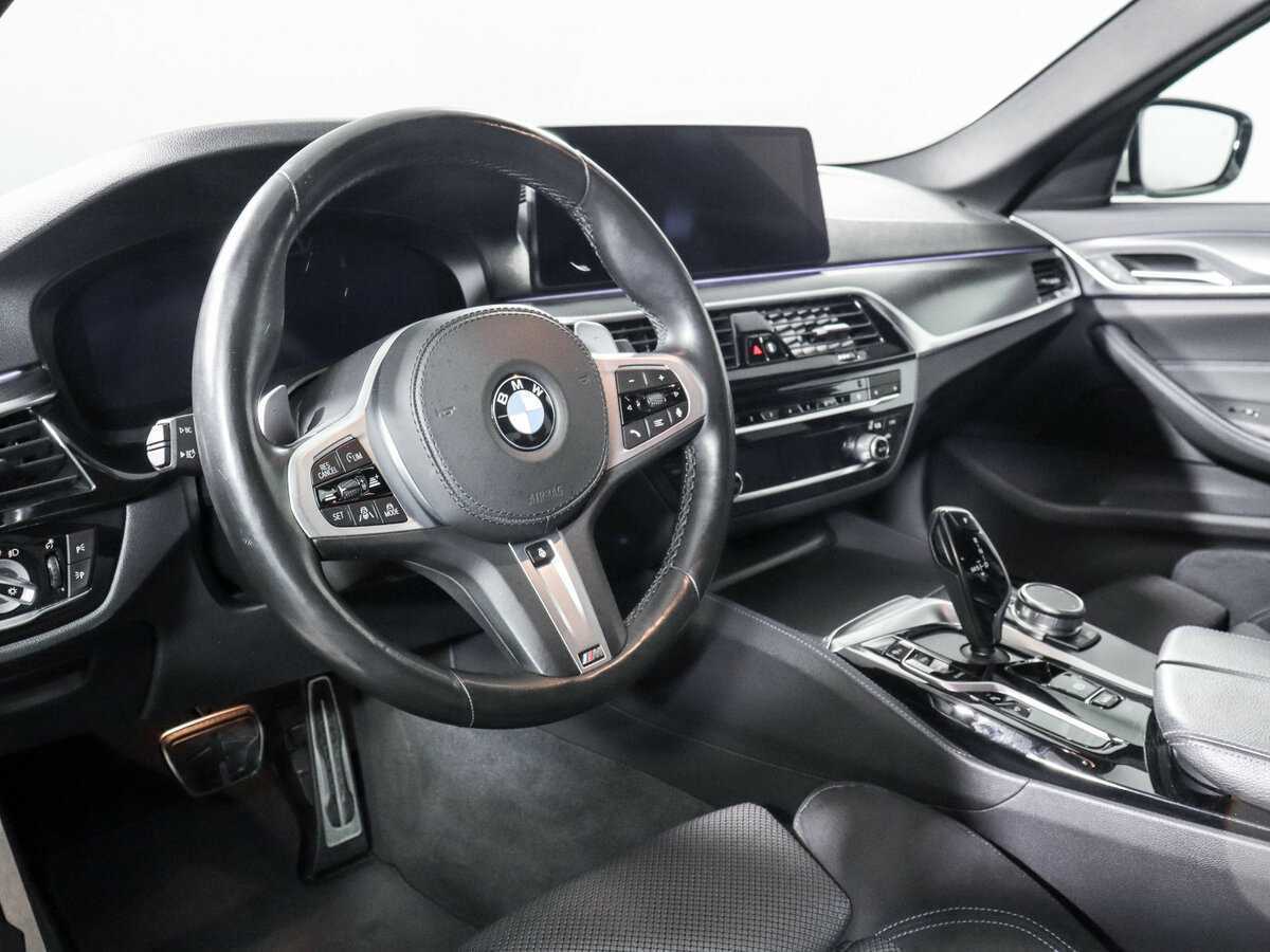 BMW 5 серии 520d xDrive, 2021 Фото №14
