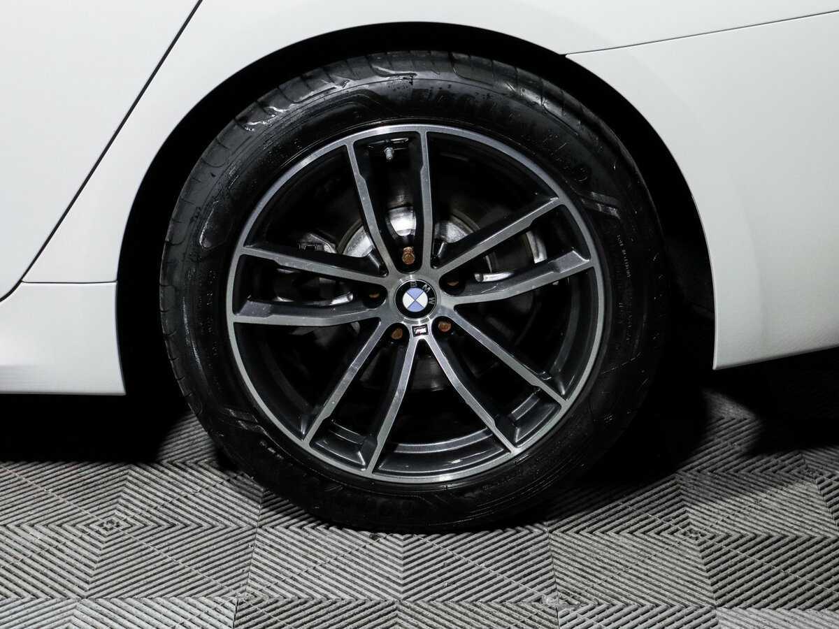 BMW 5 серии 520d xDrive, 2021 Фото №15