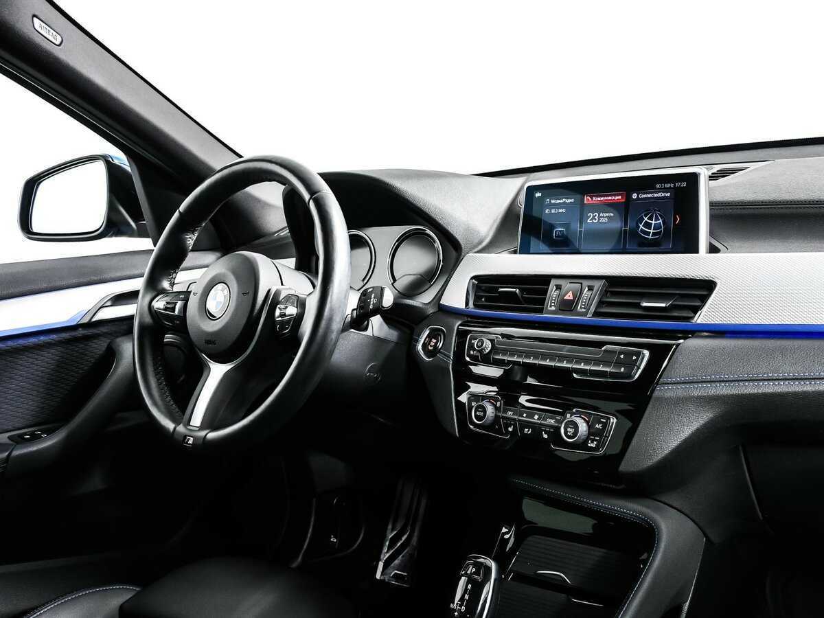 BMW X1 20i xDrive, 2021 Фото №9