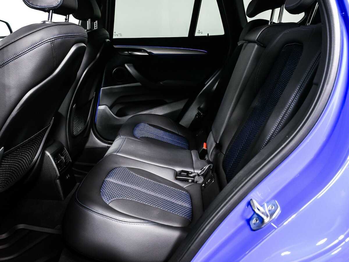 BMW X1 20i xDrive, 2021 Фото №12