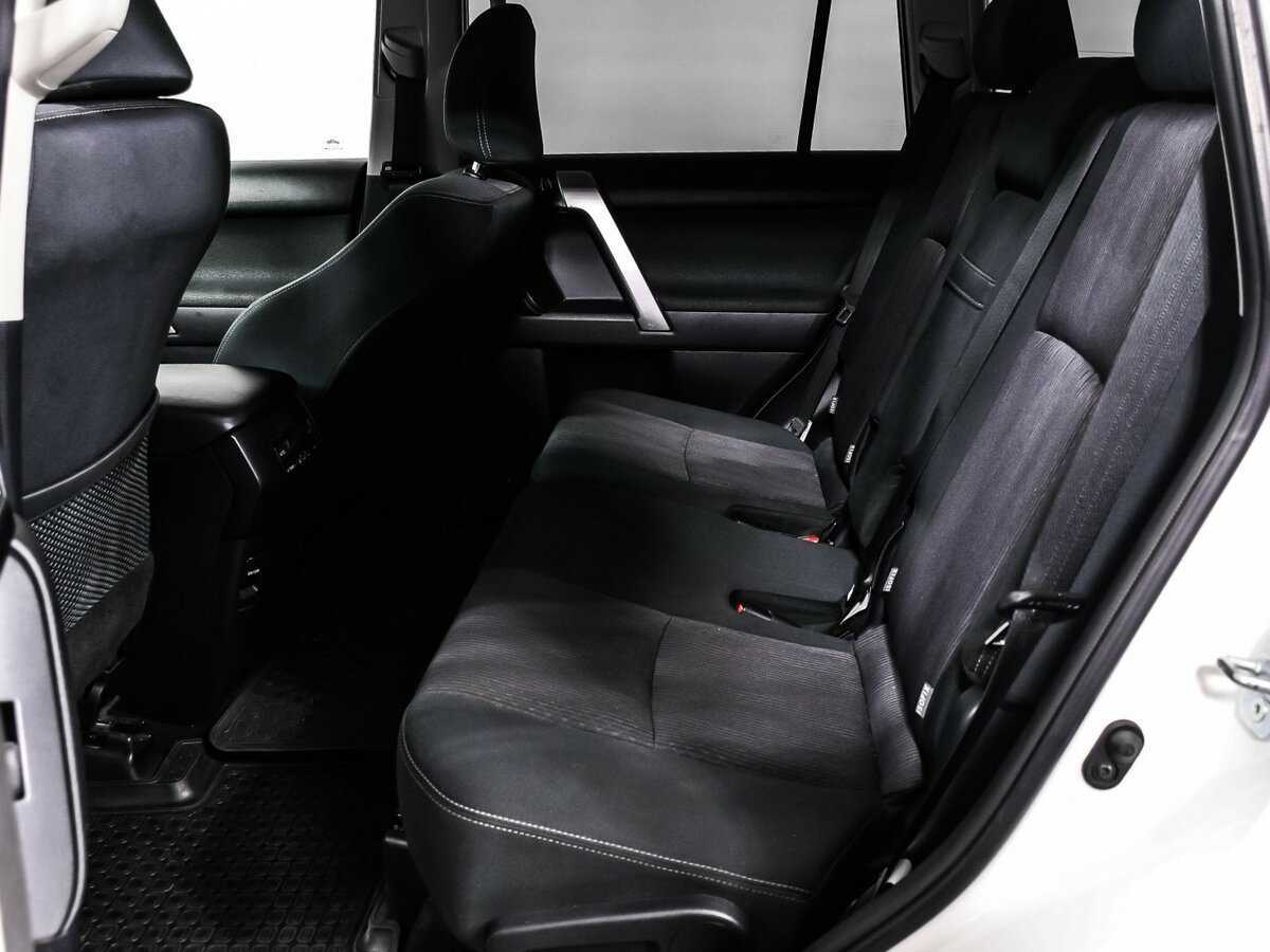 Toyota Land Cruiser Prado, 2018 Фото №12