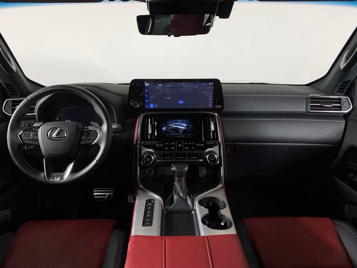 Lexus LX 600, 2024 Фото №13