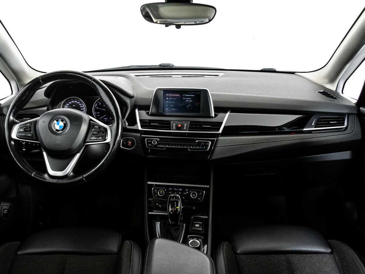 BMW 2 серии Active Tourer 218i, 2018 Фото №11