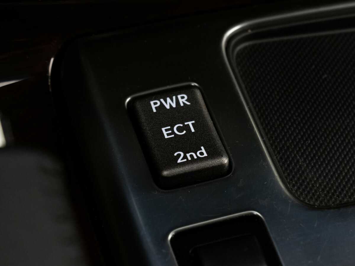 Lexus LX 570, 2008 Фото №21