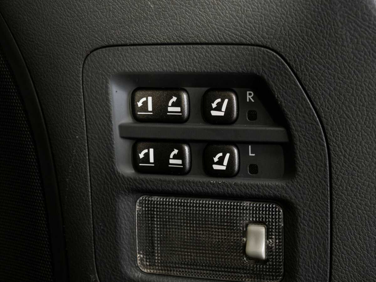 Lexus LX 570, 2008 Фото №29