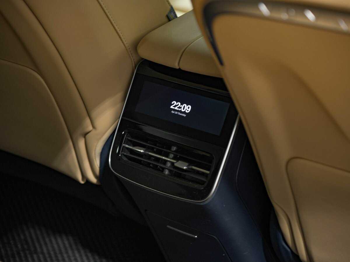 Voyah Free, 2023 Фото №17